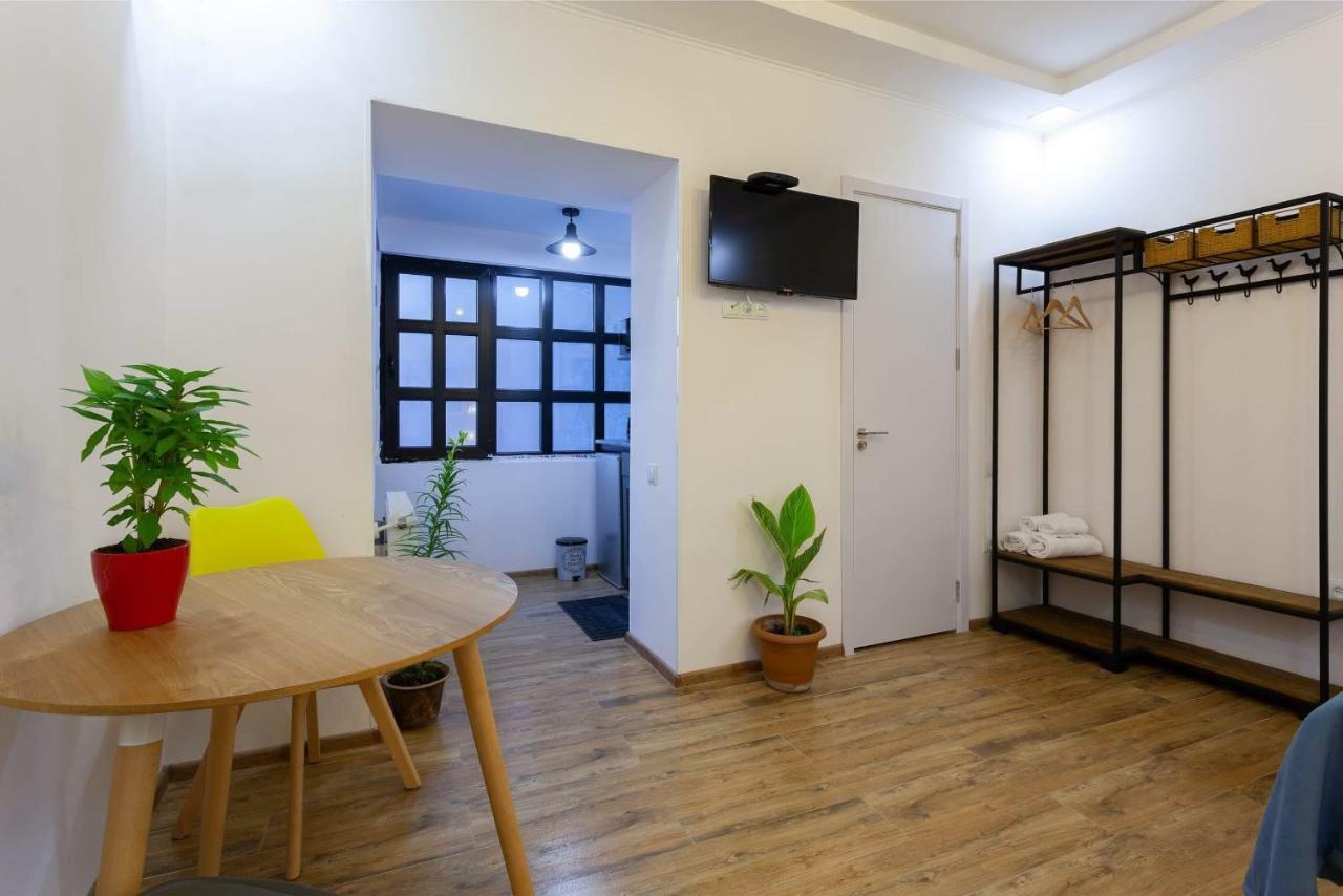Modern Apartment In The Heart Of Old Tiflis Exterior foto